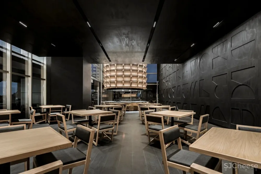 Esrawe Studio|由日式裝甲衍生靈感的精品日料餐廳