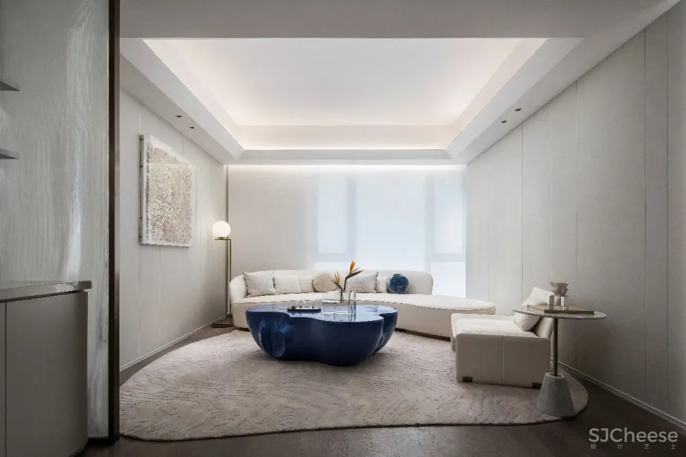 成都李益中空间 × 麓湖公馆销售中心:纯粹的仙子,轻盈的梦