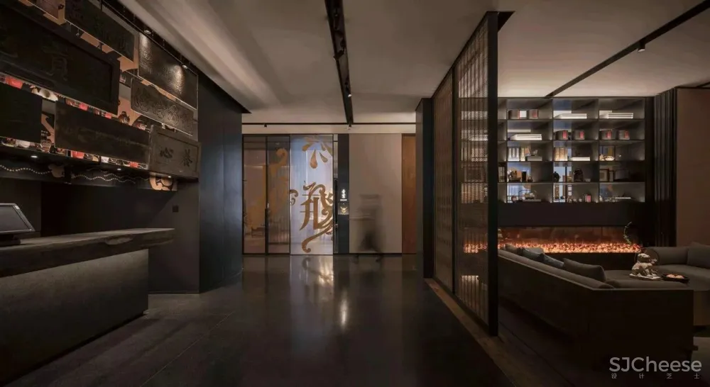 沈雷力作 百年品牌 历史餐饮名店「凤临阁」