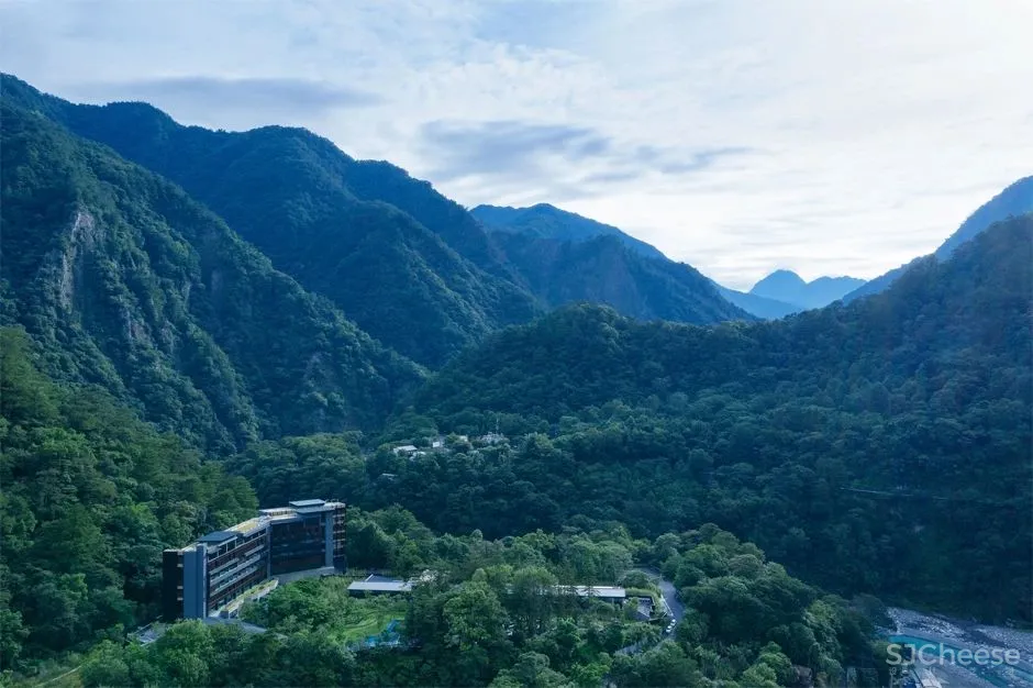 国内第一家-台中谷关“虹夕诺雅”的温泉度假酒店!