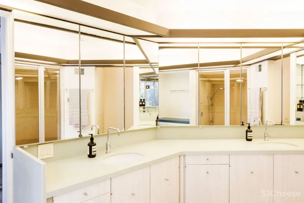 走進女演員Robin Tunney 世紀中葉的綠洲之家