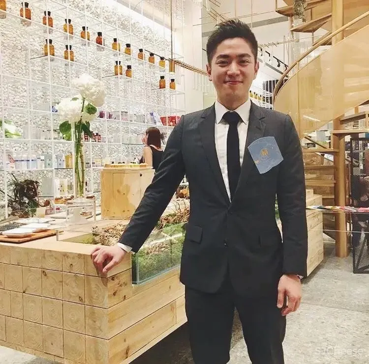 中国最美药店诞生！建筑大师伊东丰雄弟子操刀，药店再也不像超市了！