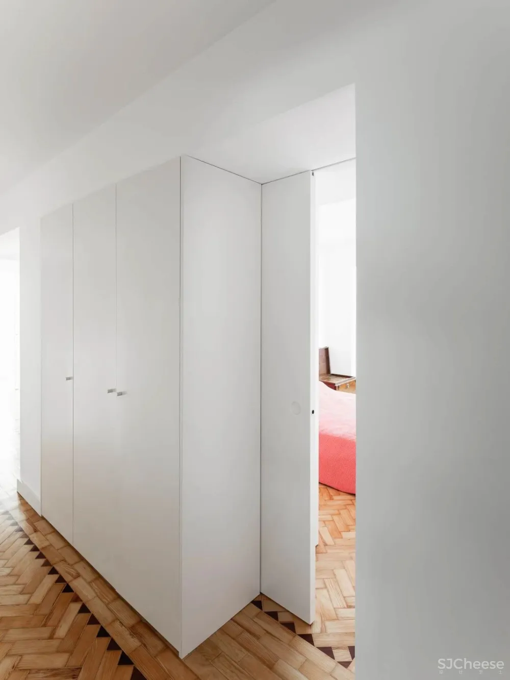 Arriba|設計的高陡海岸