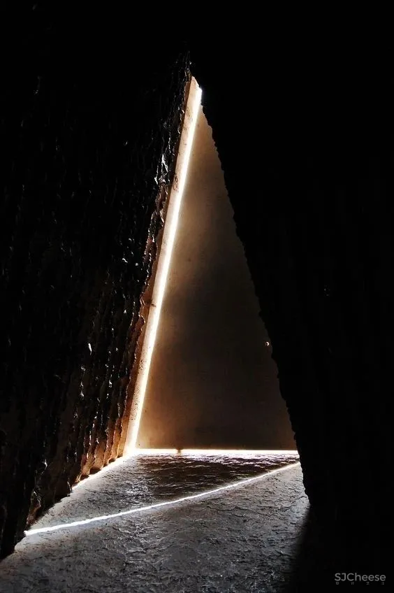 一群村民和一位建筑大师,完成了一个令无数人朝圣的建筑