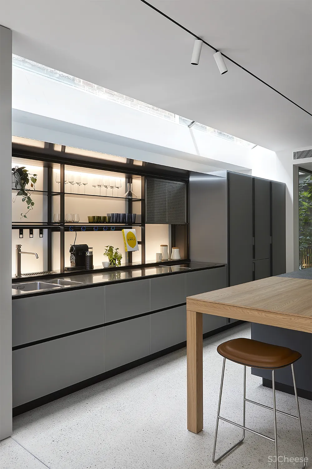 Sanders & King | Melbourne House , 宁静而大胆的现代住宅