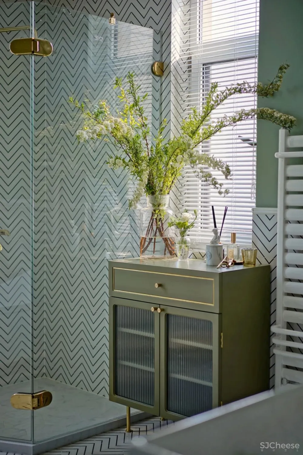 今年最流行的甜米风，天生爆改土俗精装房