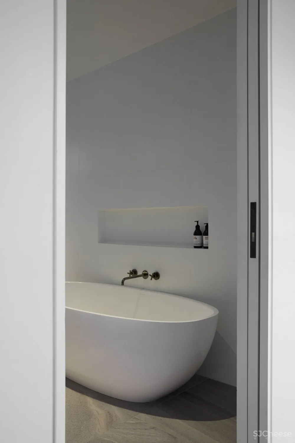 BDG Architects | Collectors House , 新旧工业美学的融合