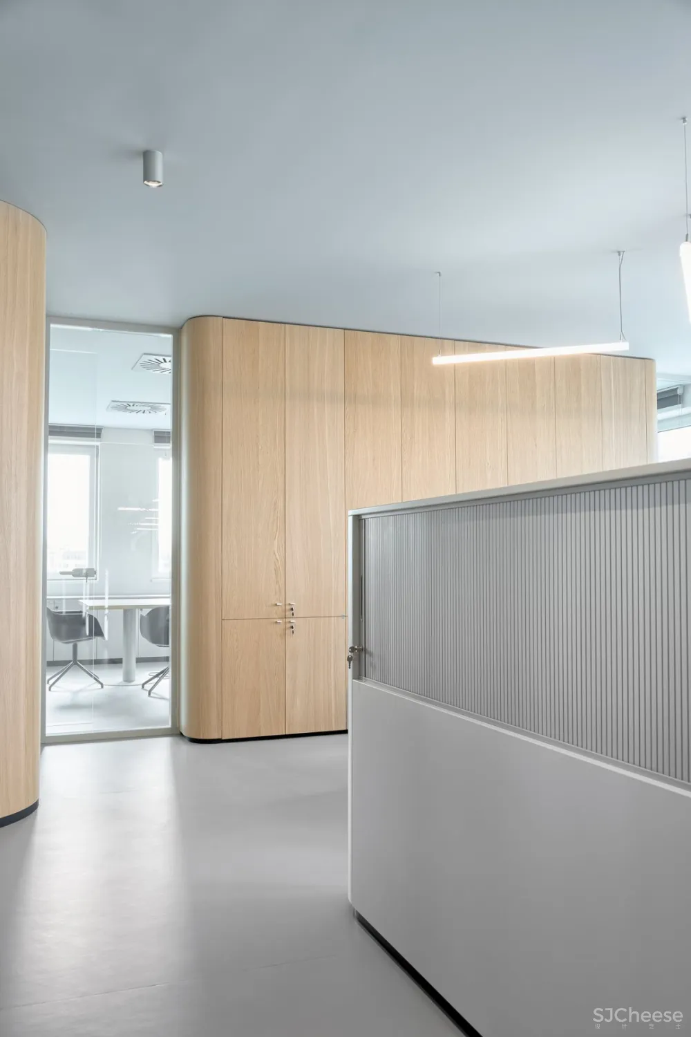 Autori | Roche Offfice , 现代舒适的办公空间