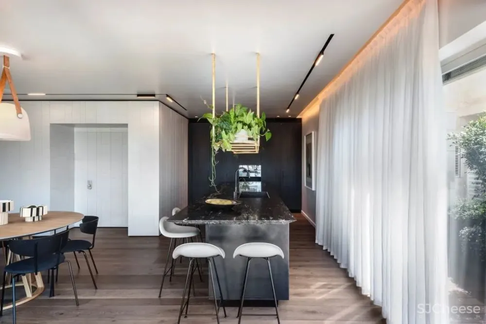 简约四部曲：材质、色彩、软装下的轻奢风