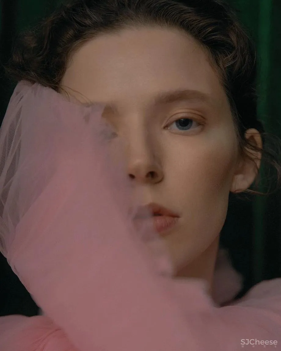 文章|仅20%的设计师认识【高级灰】