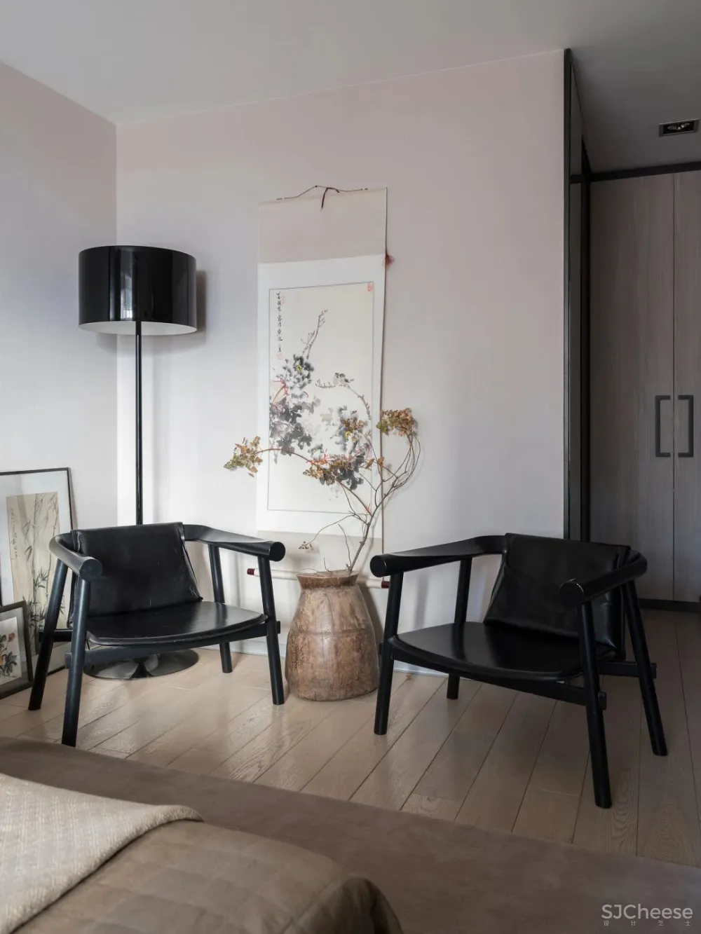 高级灰 棕色，华灯初上夜未央，细品冷酷都市的温柔细腻