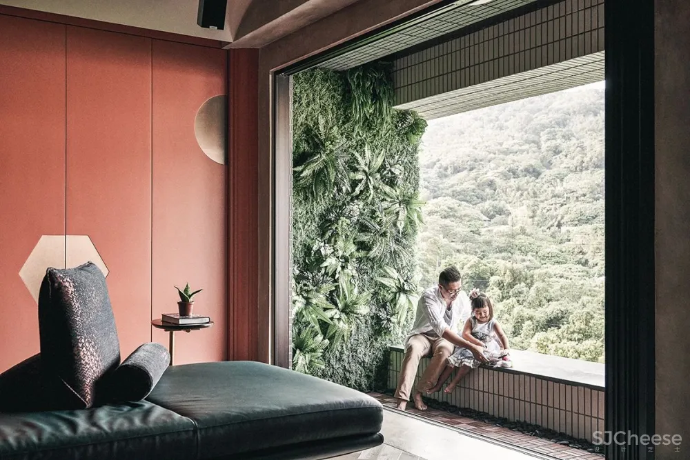 餐厅秒变大沙发,132㎡ 使用空间多一倍