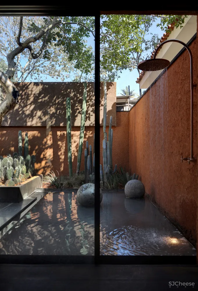 乡下泥巴房爆改成样板间, 原始的奢华更惊艳