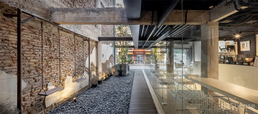 725㎡曼谷Pa Prank酒店改造 IDIN Architects