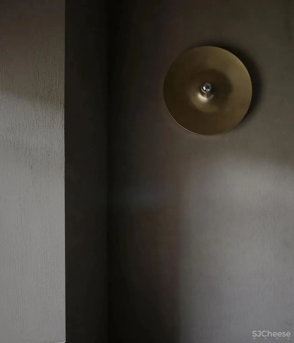 维多利亚女王的狩猎小屋,被Axel Vervoordt 徒弟改造成侘寂酒店