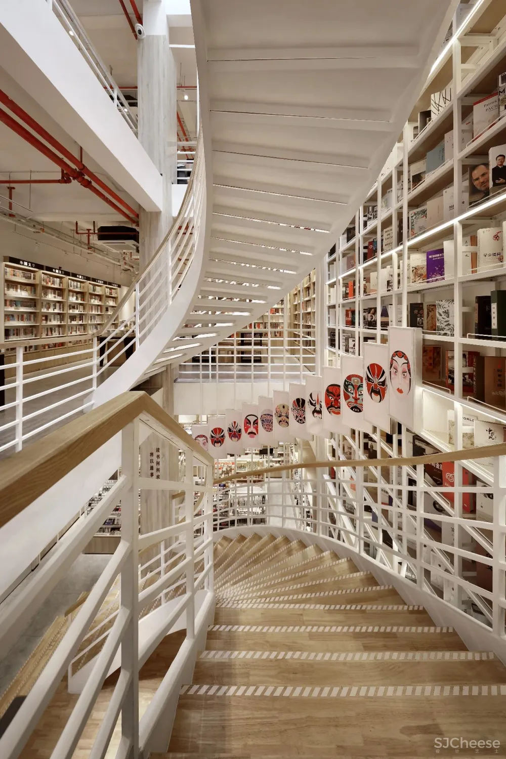 叶智杰设计：714㎡文学之旅，隐没在闹市水泥丛林中