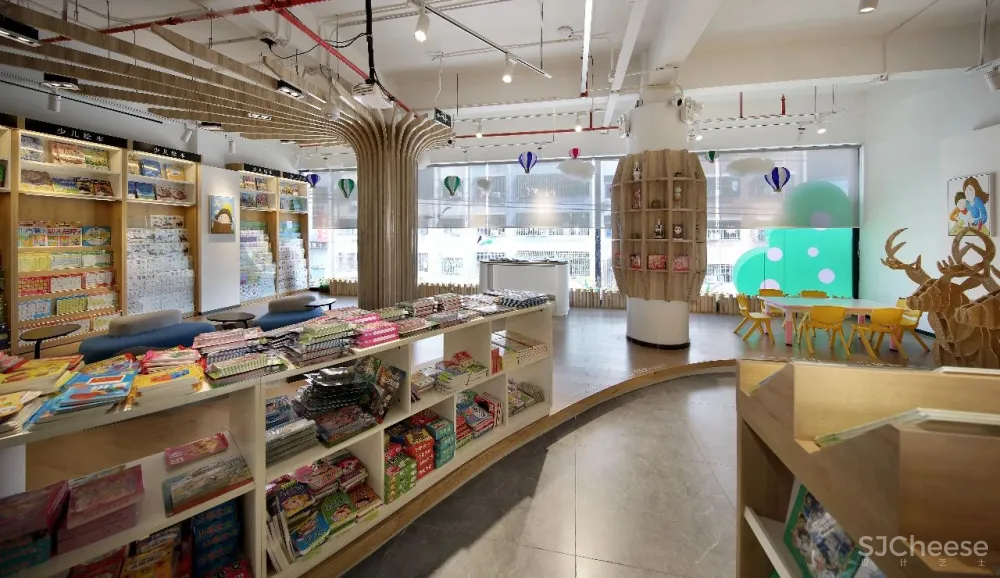 叶智杰设计：714㎡文学之旅，隐没在闹市水泥丛林中