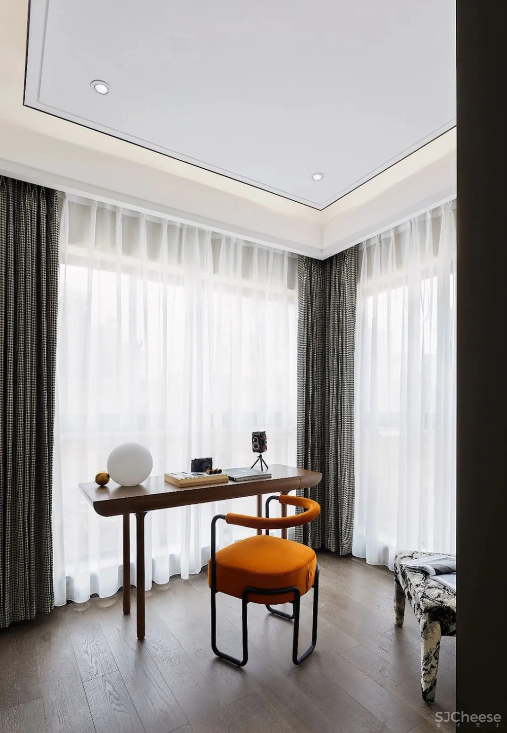 这样的撞色搭配,太美了!