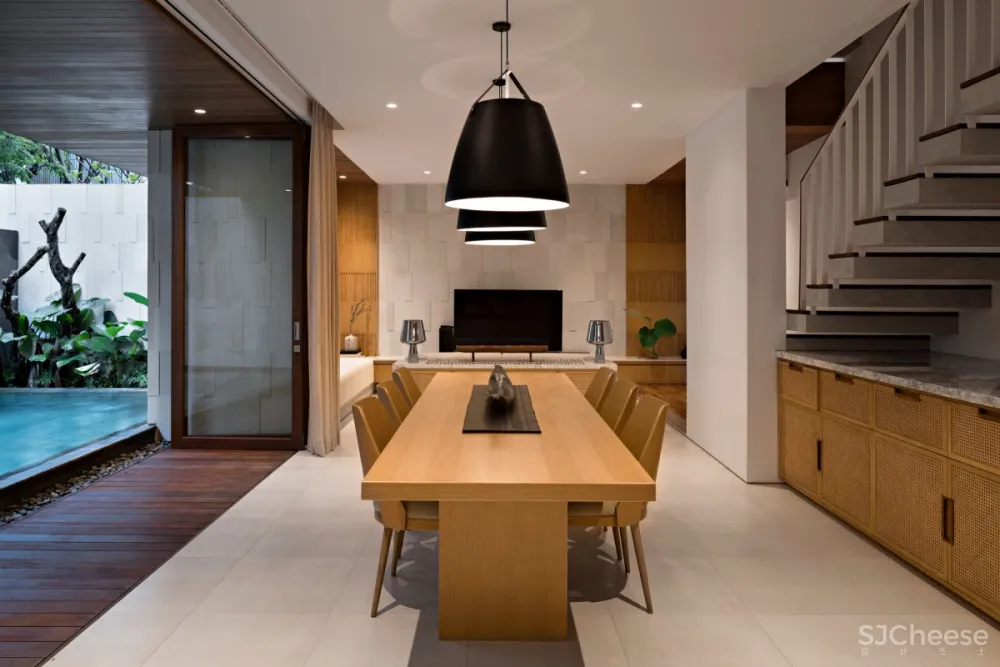 Somia Design | Svastaka House , 现代奢华的简约住宅