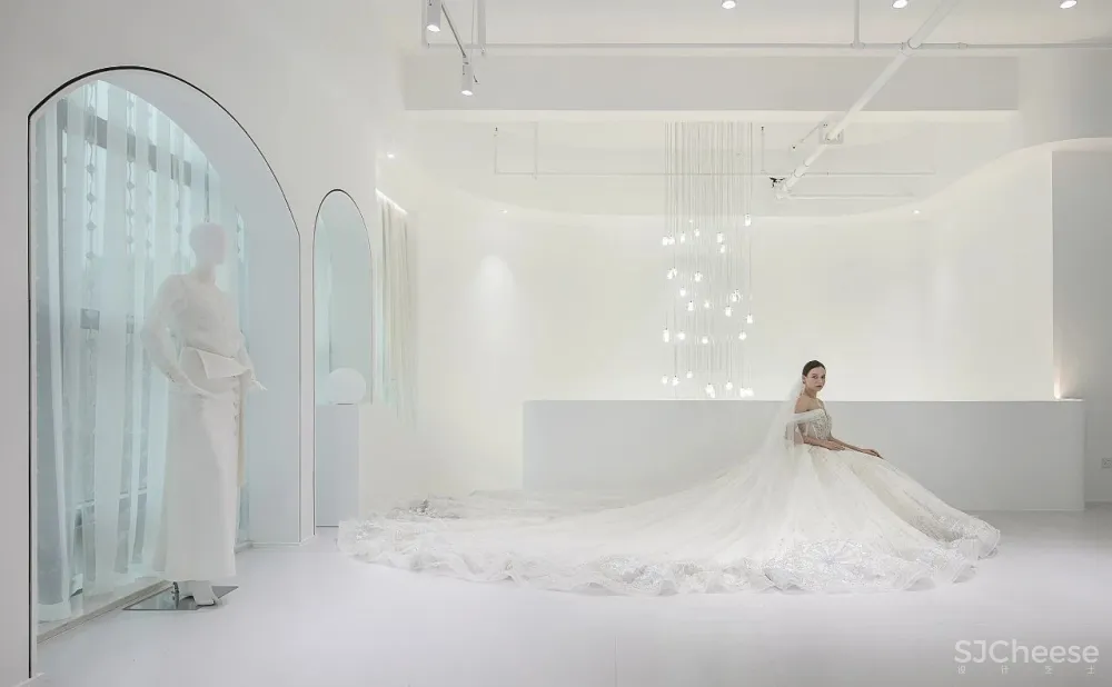 千盛·元也 婚纱的艺术空间