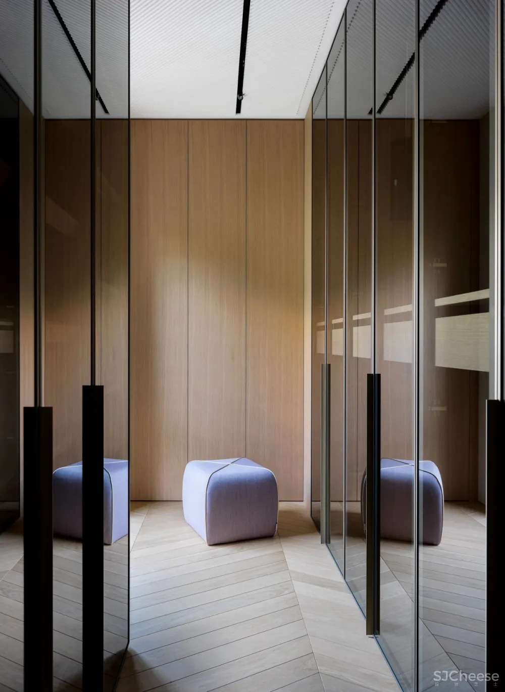 Nido Interiors | PVZ Residence , 三代同堂大宅