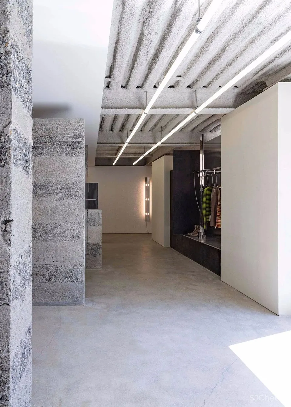 Andersson Bell 韩国 Creative Studio Unravel