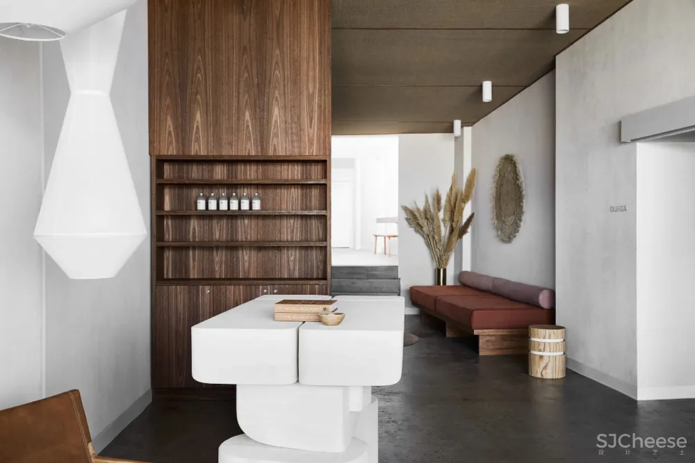 Golden|永恆感渴望的啟發