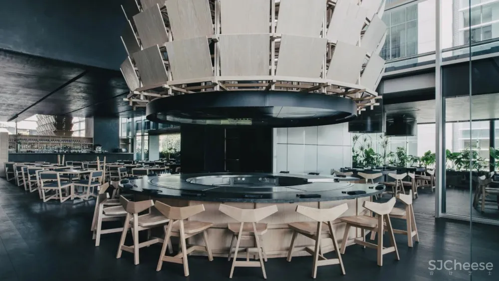 Esrawe Studio|由日式裝甲衍生靈感的精品日料餐廳