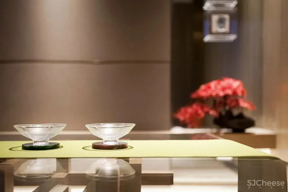 300㎡超美新中式：茶色悠然，新派雅趣！