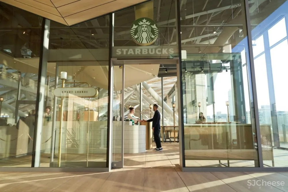 星巴克又放大招,开启第一家共享办公门店!