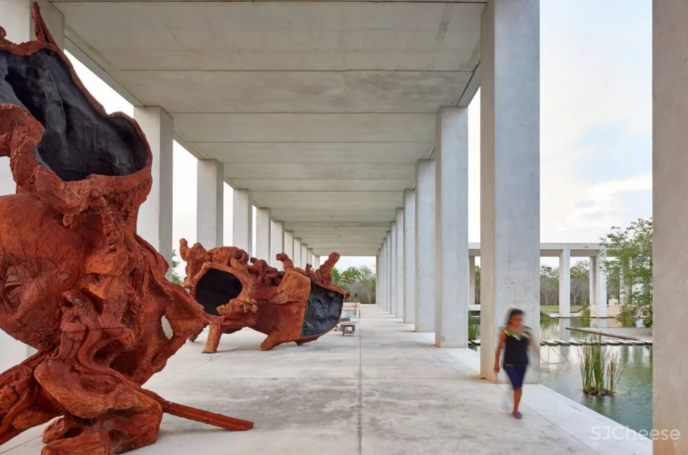 Arcadio Marin | Plantel Matilde , 艺术雕塑的建筑美学