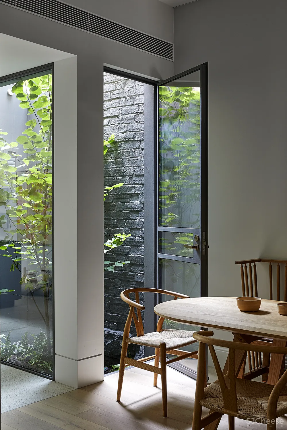 Sanders & King | Melbourne House , 宁静而大胆的现代住宅