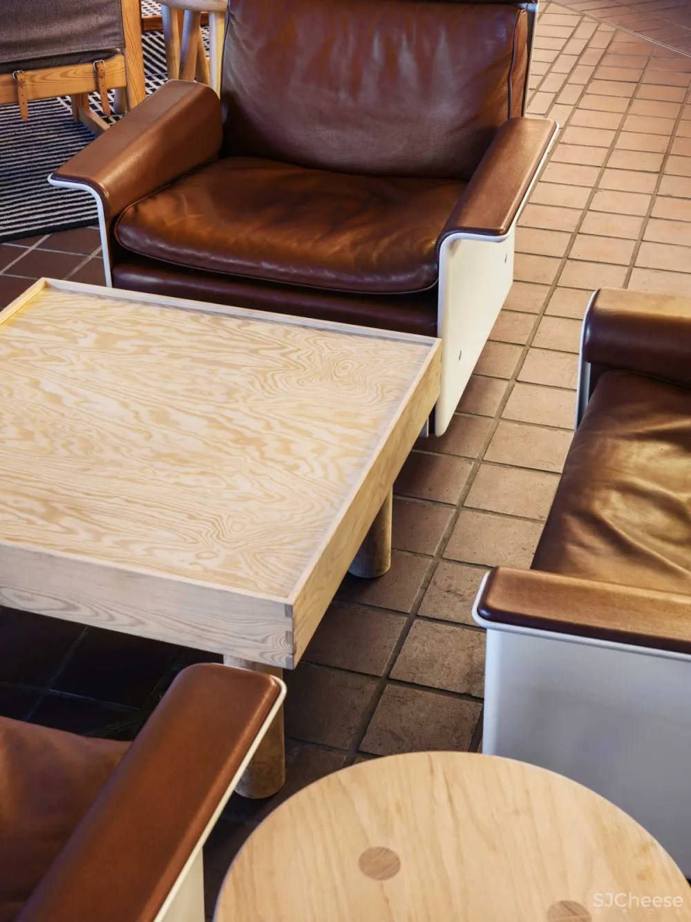 Love Is Enough | Manchester Restaurant , 充满活力的餐饮空间