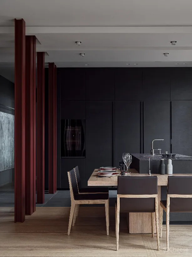 独居女性的126平米让时髦与智能打造“暗黑系”的温暖空间