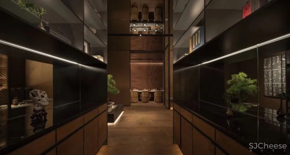 沈雷力作 百年品牌 历史餐饮名店「凤临阁」