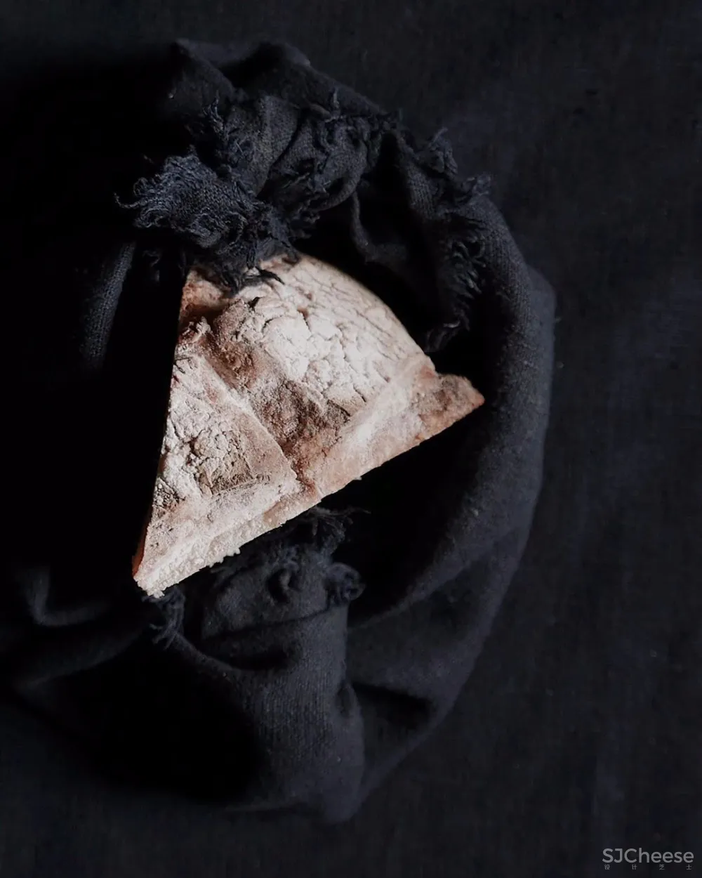 维多利亚女王的狩猎小屋,被Axel Vervoordt 徒弟改造成侘寂酒店