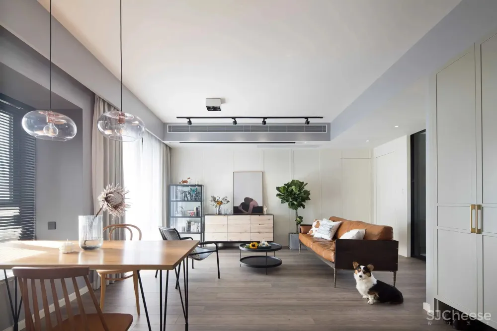 其实女人的要求并不高，只需要这样一个温馨的家就够了。