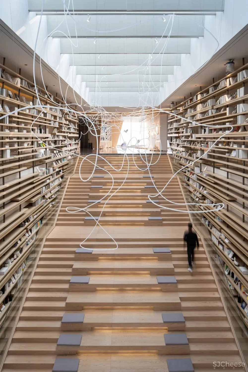 以城市之名,解构质感生活!