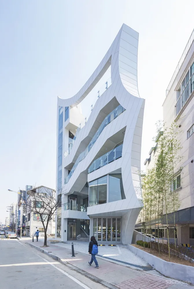 这是什么神仙设计! 韩国建筑师把联排别墅玩出花 不卖房子, 卖文化