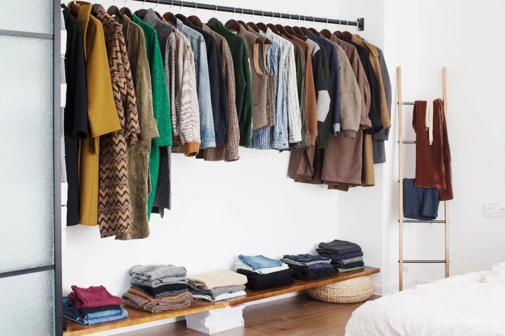 麻辣烫店倒闭,文艺青年用自己160m²的家逆袭,自由流浪的感觉太好了!