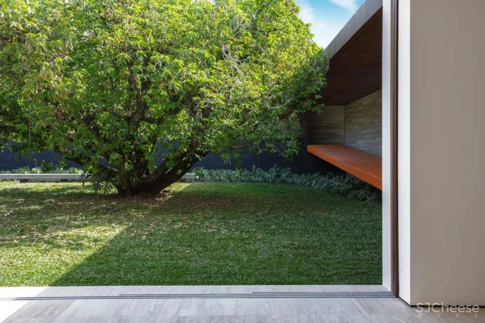 Guilherme Torres丨极简却不冷淡的完美主义