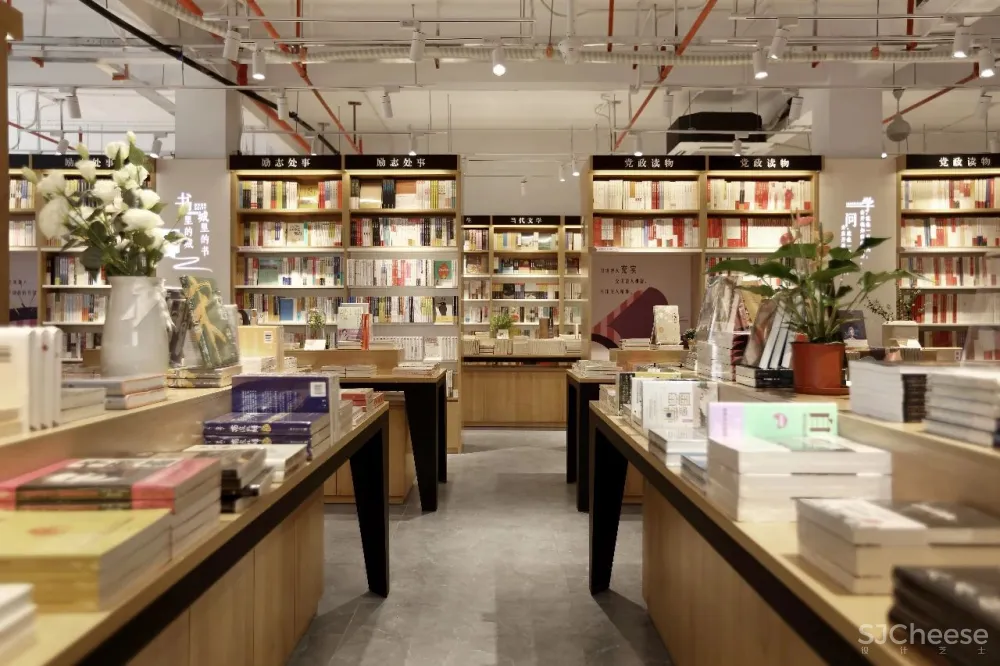 叶智杰设计：714㎡文学之旅，隐没在闹市水泥丛林中