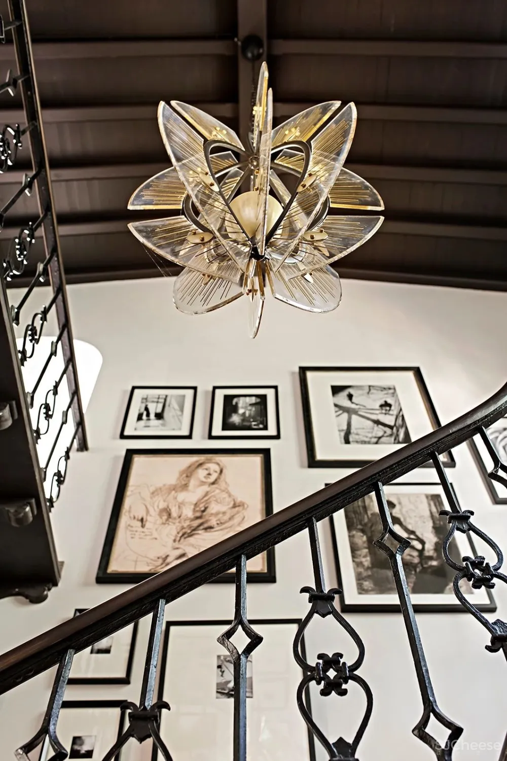 大面积别墅,如何设计才好看?