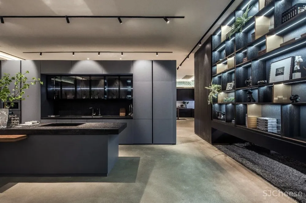 李忠光设计 X RAYSONIC广州旗舰馆516㎡