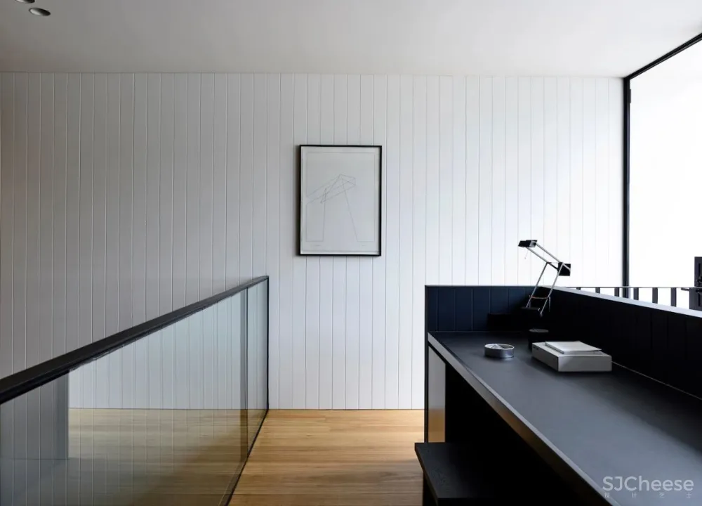 简约现代住宅，用木材打造出温暖舒适的家！