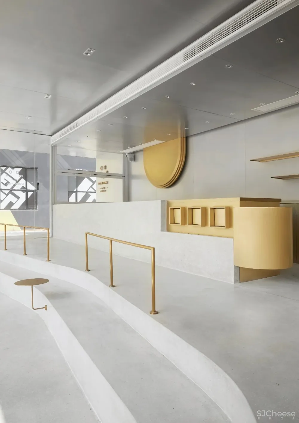 偏离设计丨MOON Photo Studio