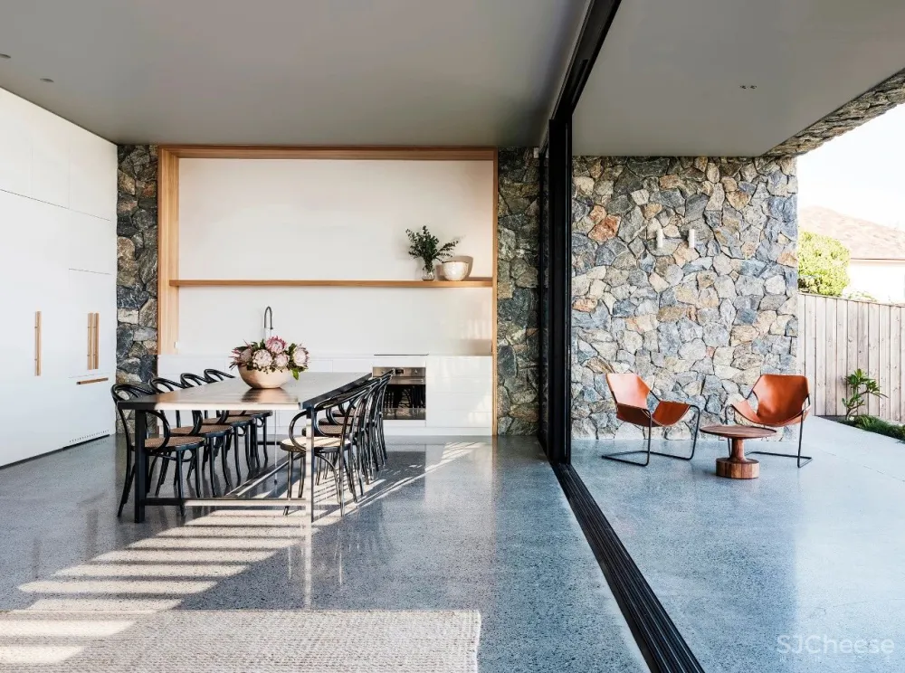 Madeleine Blanchfield 新作 自然简约 朴实无华