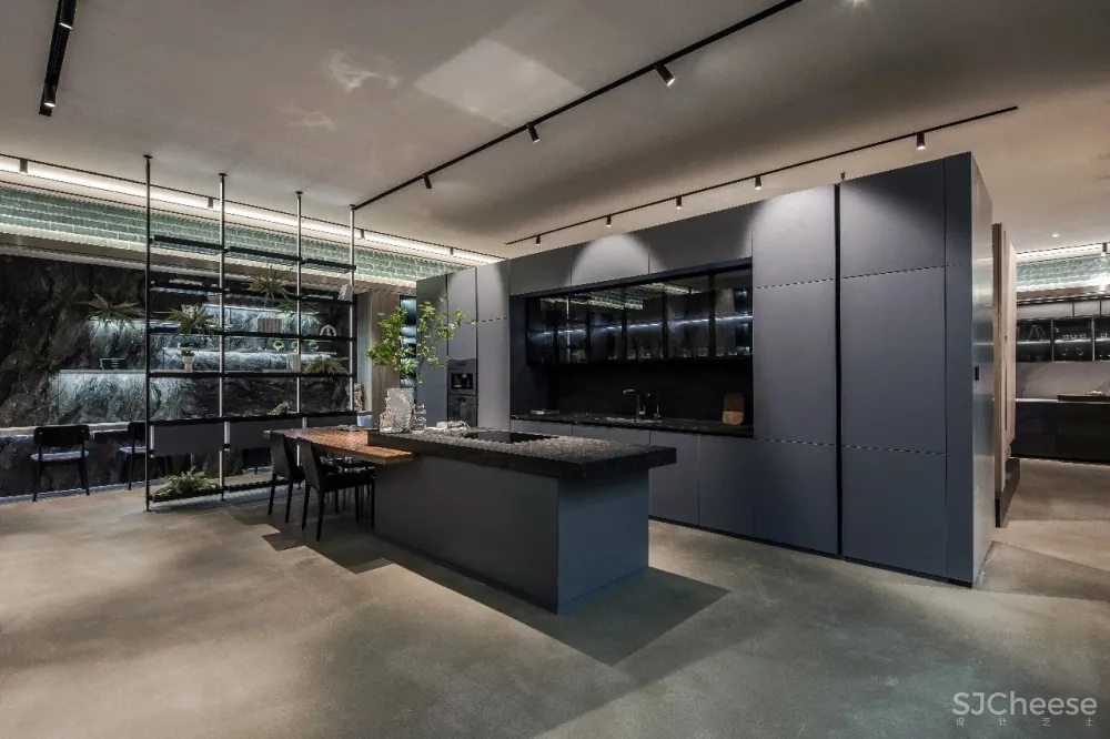 李忠光设计 X RAYSONIC广州旗舰馆516㎡