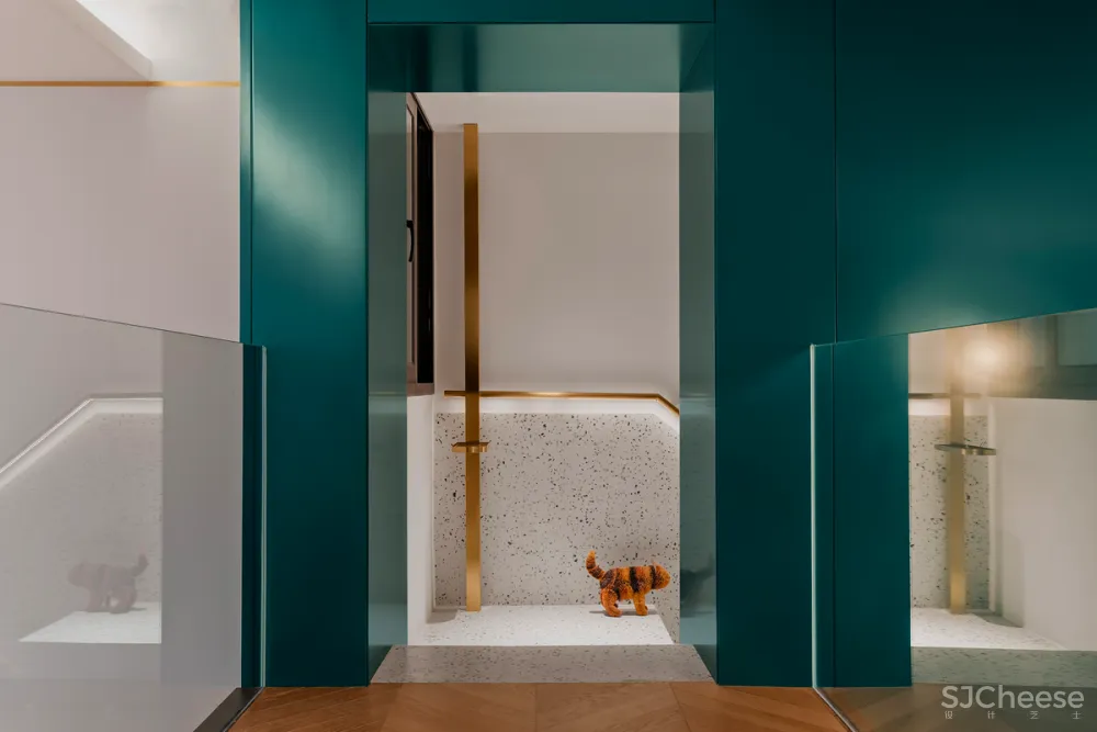 200㎡ 的 LOFT，这个设计师的家太美！