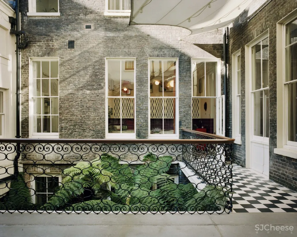 India Mahdavi | 瑞士艺术收藏家Maja Hoffmann伦敦的家